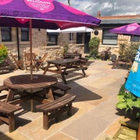 The Masons Arms Bed & Breakfast Norham Екстериор снимка