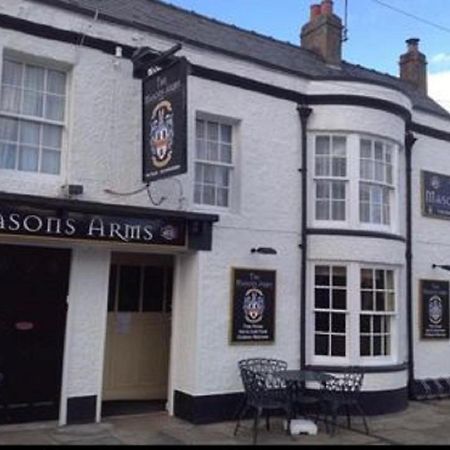 The Masons Arms Bed & Breakfast Norham Екстериор снимка