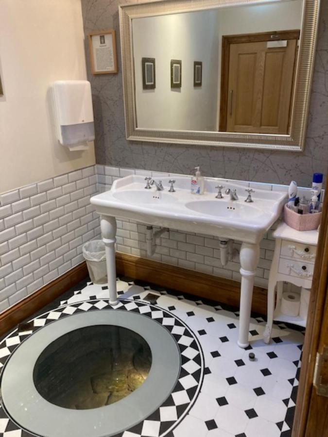 The Masons Arms Bed & Breakfast Norham Екстериор снимка