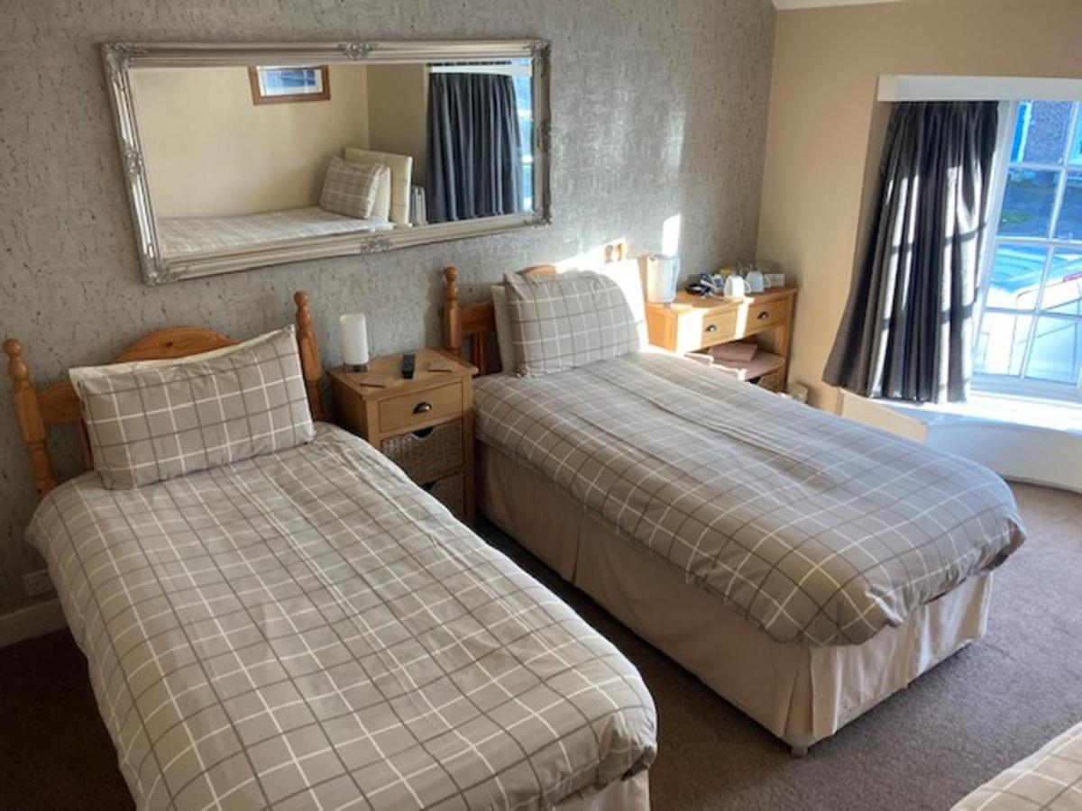 The Masons Arms Bed & Breakfast Norham Екстериор снимка